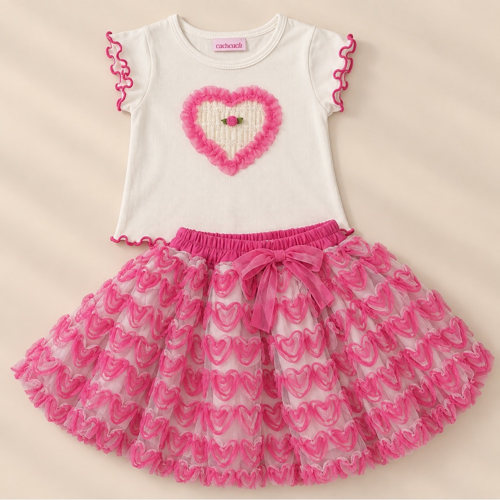BOUTIQUE NWT - Heart bubble skirt set pink